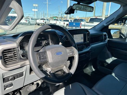 Certified 2022 Ford F150 XL w/ Equipment Group 101A High image 9