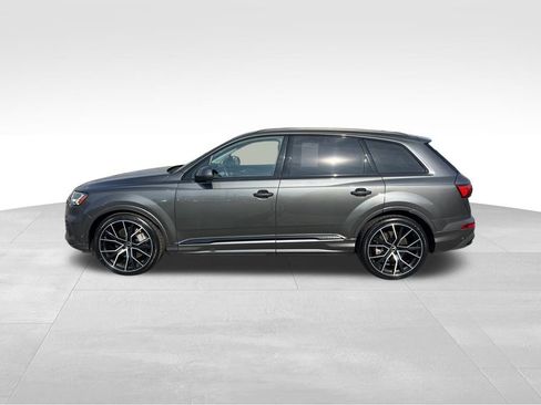Used 2021 Audi Q7 3.0T Prestige w/ Prestige Package image 4