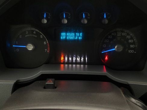 Used 2011 Ford F250 XL image 23
