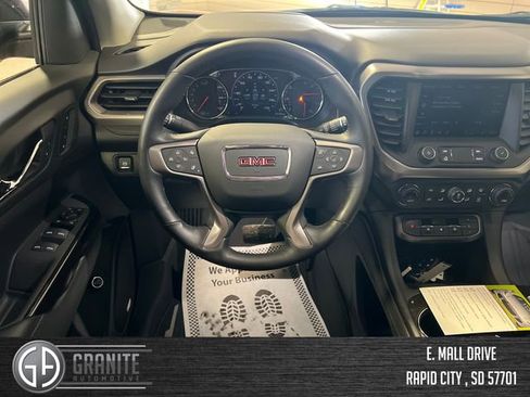 Used 2022 GMC Acadia AT4 w/ Technology Package AWD/4WD image 14