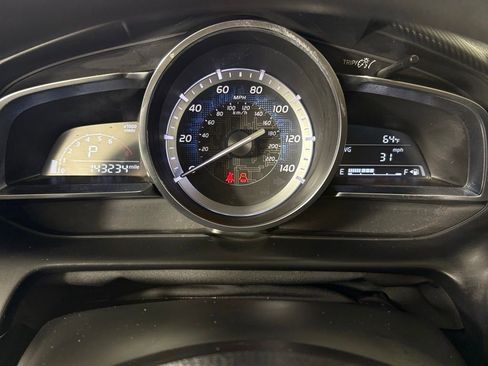 Used 2017 Toyota Yaris iA image 43