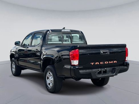 Used 2016 Toyota Tacoma SR image 5