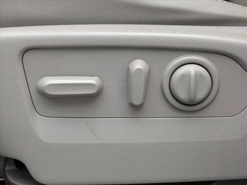 Used 2019 Chevrolet Silverado 1500 LTZ w/ LTZ Texas Edition image 19