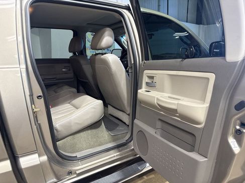 Used 2006 Dodge Dakota Laramie w/ Trailer Tow Group image 88