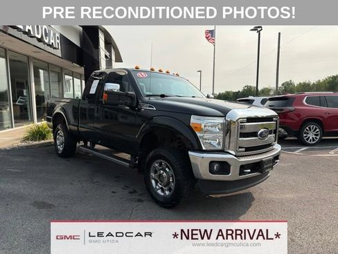 Used 2015 Ford F250 XLT w/ XLT Premium Package AWD/4WD image 7