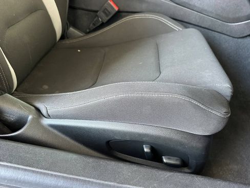 Used 2023 Chevrolet Camaro LT RWD image 22