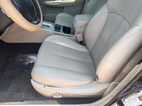 Used 2013 Subaru Outback 3.6R Limited w/ Moonroof Pkg AWD/4WD image 36