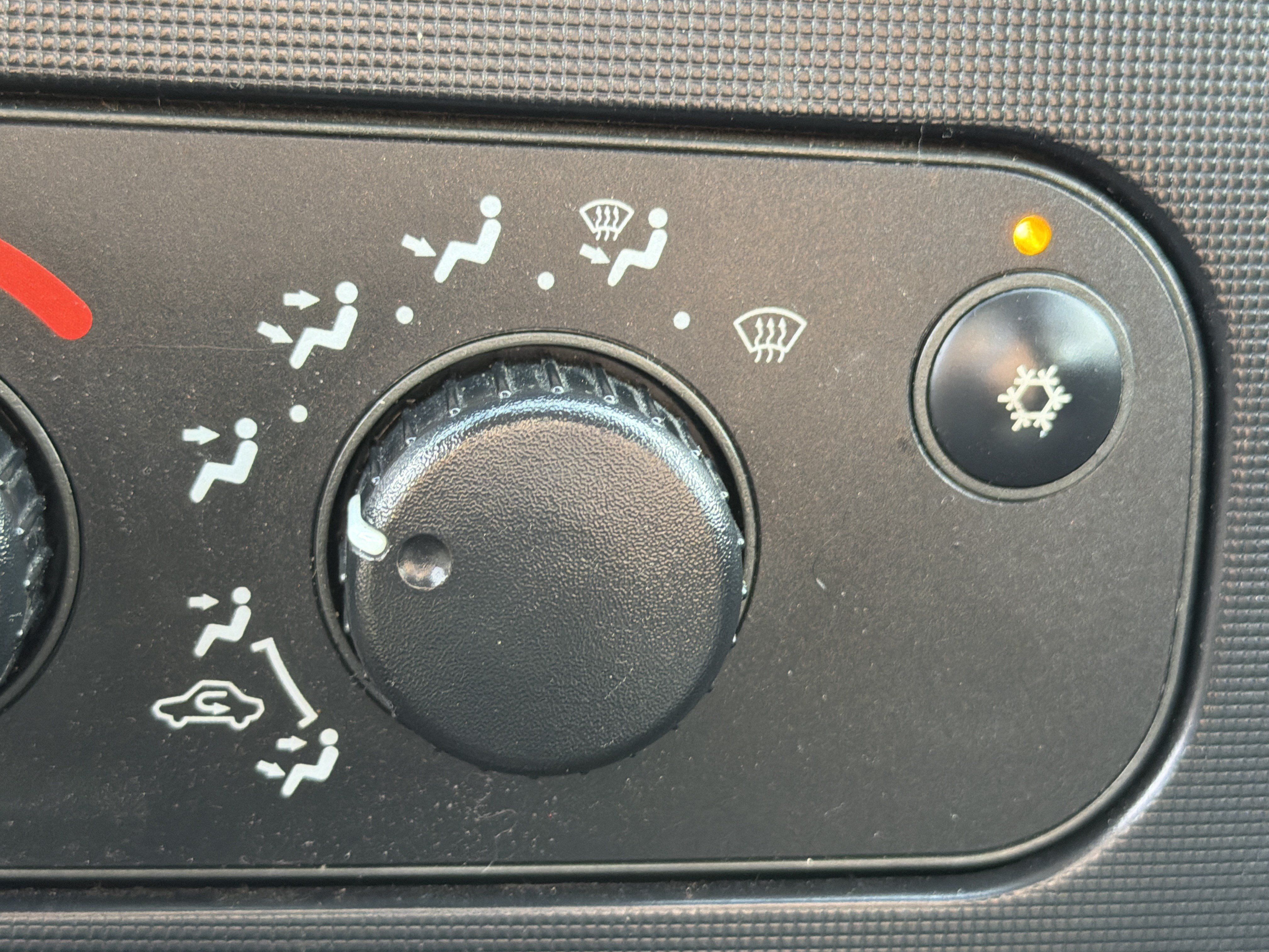 Used 2003 Dodge Dakota 4x4 Regular Cab image 17