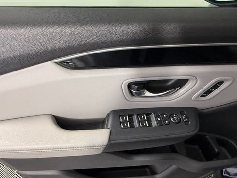 Used 2024 Honda Pilot EX-L image 14