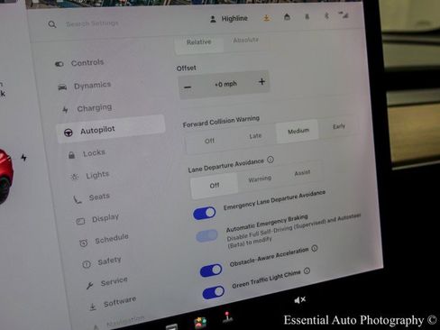 Used 2020 Tesla Model 3 Performance image 30