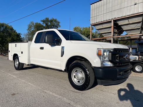 Used 2021 Ford F350 XL image 8