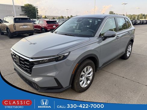 Used 2024 Honda CR-V LX image 1