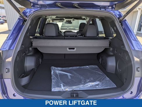 Used 2025 Subaru Forester Sport AWD/4WD image 32