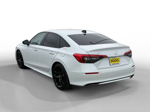 Certified 2022 Honda Civic Sport image 3