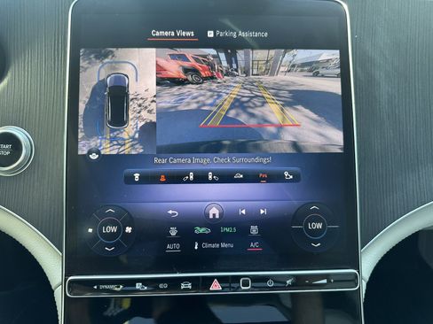 Used 2023 Mercedes-Benz EQE 500 4MATIC SUV image 25