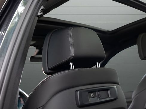 Used 2023 BMW X5 M50i w/ Climate Comfort Package AWD/4WD image 49
