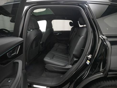 New 2026 Audi Q7 3.0T Premium Plus AWD/4WD image 16