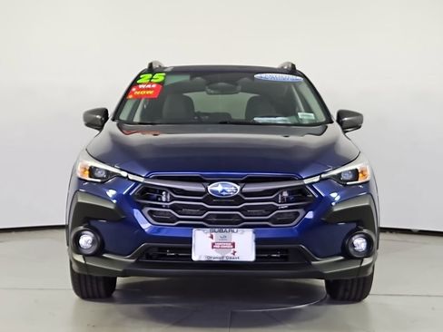 Certified 2025 Subaru Crosstrek 2.0i Premium image 3