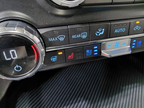 Certified 2021 Ford F150 Limited AWD/4WD image 6