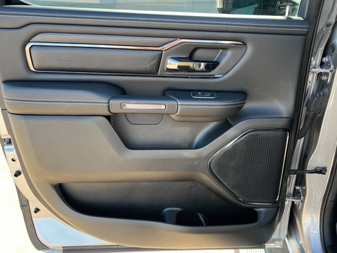 Certified 2022 RAM 1500 Limited w/ Body Color Bumper Group image 18