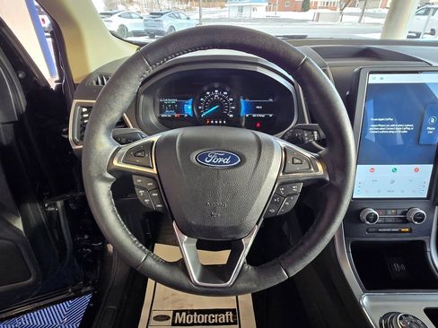 Used 2022 Ford Edge SEL w/ Convenience Package image 13