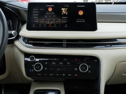 Certified 2023 INFINITI QX60 Luxe w/ Cargo Package image 13