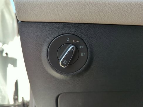 New 2026 Volkswagen Taos S image 33