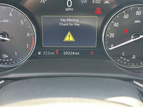 Used 2023 Buick Envision Essence FWD image 11