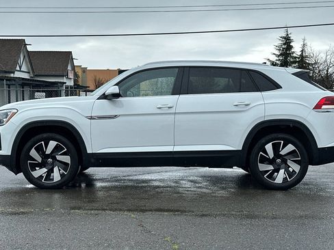 Used 2024 Volkswagen Atlas Cross Sport SE AWD/4WD image 9