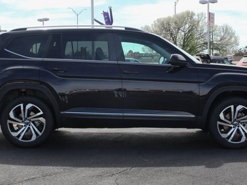 Used 2023 Volkswagen Atlas SEL image 10