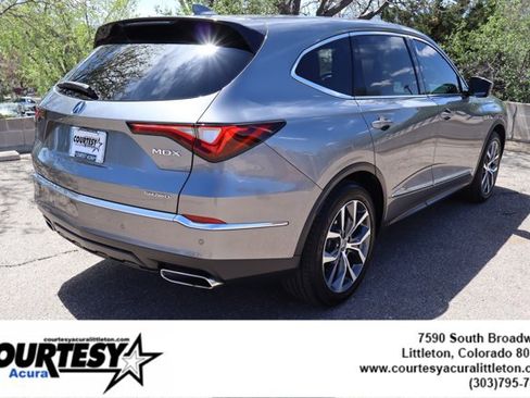 Used 2024 Acura MDX SH-AWD w/ Technology Package image 6