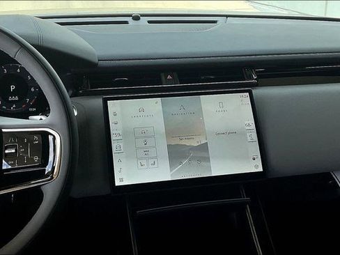 New 2026 Land Rover Range Rover Velar Dynamic SE image 6
