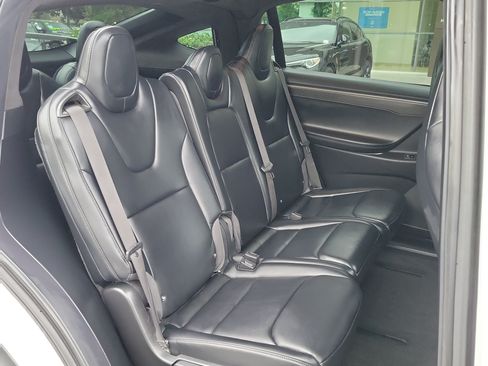 Used 2018 Tesla Model X AWD/4WD image 25