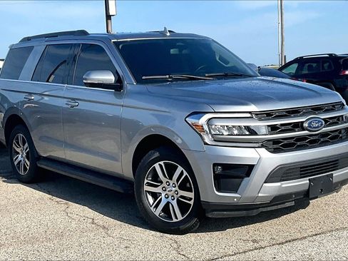 Used 2024 Ford Expedition XLT RWD image 38
