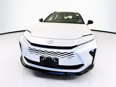 New 2025 Toyota Crown Signia image 20