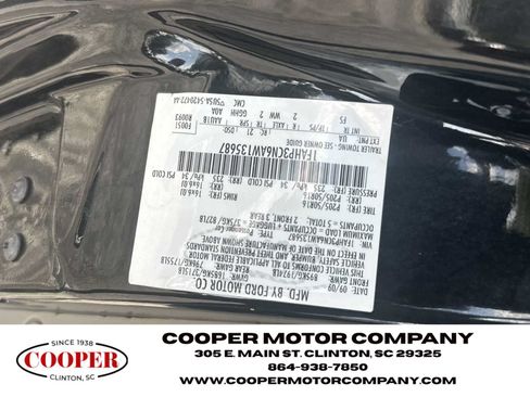 Used 2010 Ford Focus SE FWD image 28