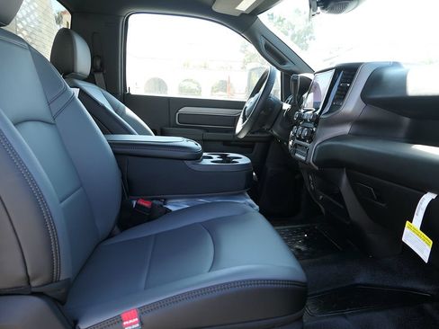 New 2026 RAM 5500 Tradesman w/ Chrome Appearance Group RWD image 24