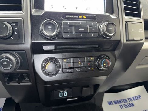 Used 2017 Ford F150 XLT w/ Equipment Group 302A Luxury AWD/4WD image 24