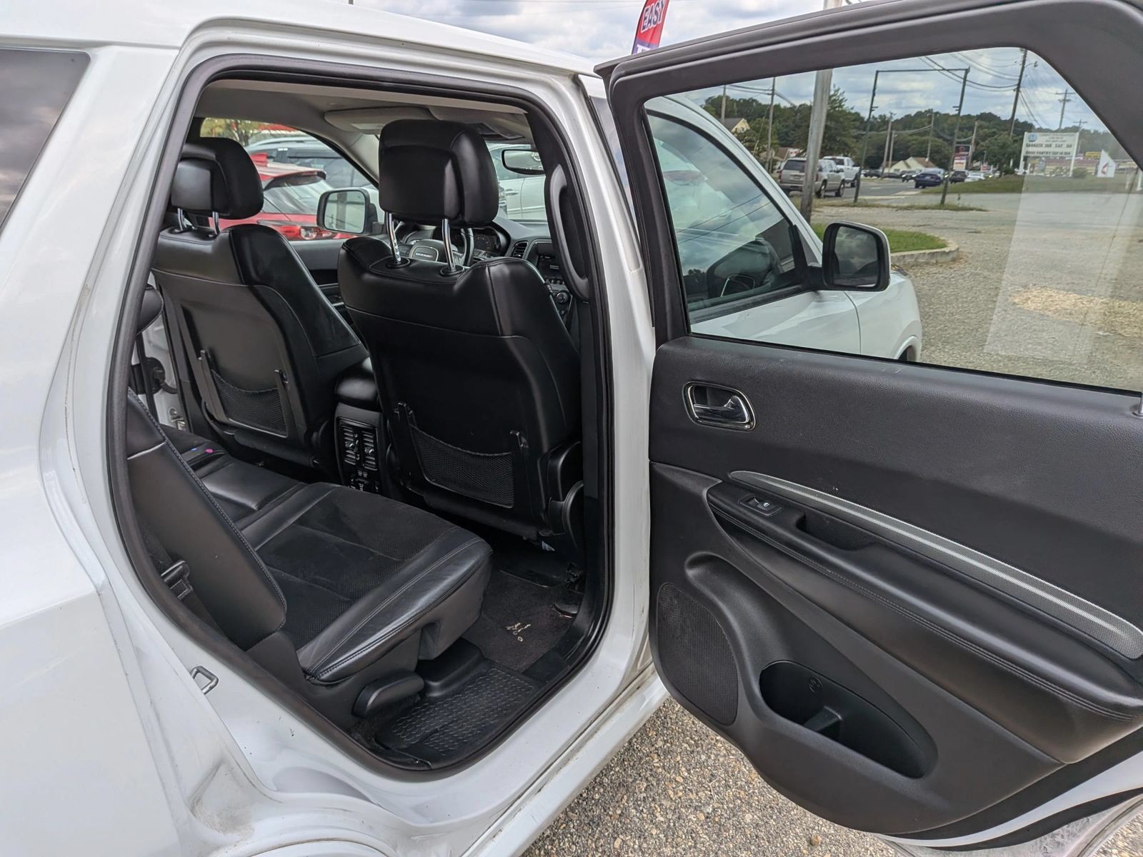 Used 2018 Dodge Durango GT AWD/4WD image 36