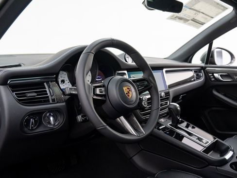 New 2026 Porsche Macan Turbo AWD/4WD image 4