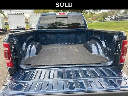 Used 2023 RAM 1500 Laramie AWD/4WD image 7