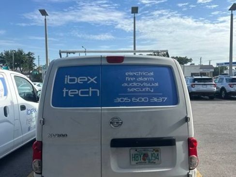 Used 2015 Nissan NV200 S w/ Cruise Control Package FWD image 11