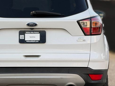 Used 2017 Ford Escape SE AWD/4WD image 14