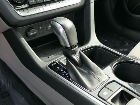 Used 2019 Hyundai Sonata SEL w/ Tech Package 02 image 28