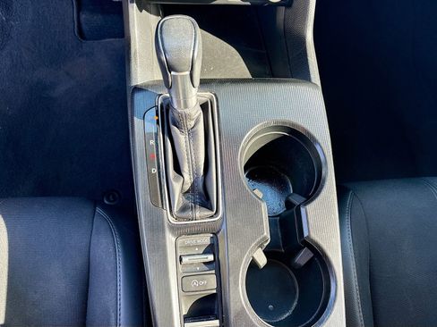 Used 2023 Honda Civic Sport image 16