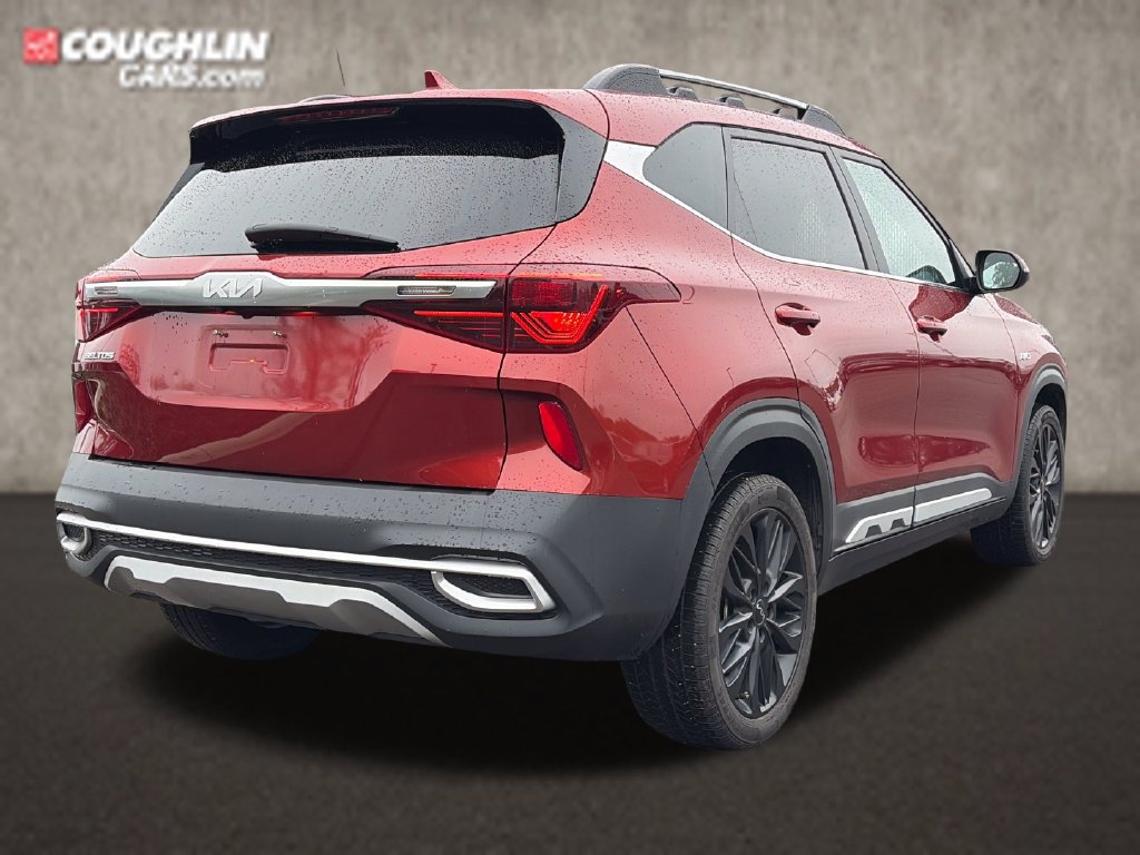 Used 2022 Kia Seltos Nightfall Edition AWD/4WD image 9