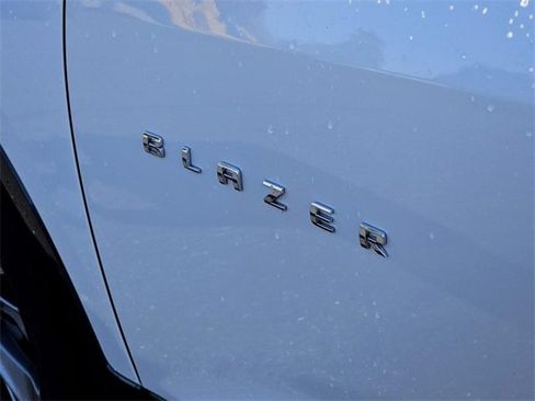Used 2022 Chevrolet Blazer Premier w/ Enhanced Convenience Package image 15