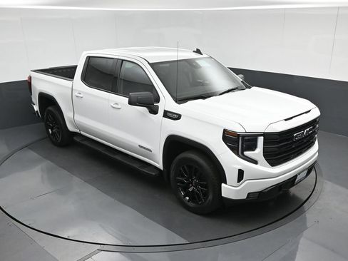Used 2022 GMC Sierra 1500 Elevation w/ Preferred Package AWD/4WD image 64