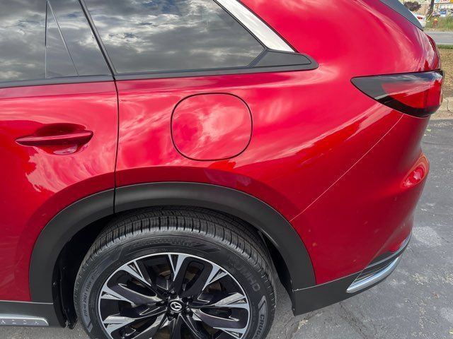 Used 2024 MAZDA CX-90 Plug-In Hybrid w/ Premium Plus AWD/4WD image 32