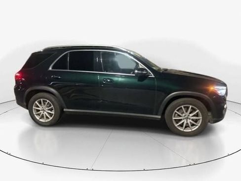 Used 2024 Mercedes-Benz GLE 450e 4MATIC image 3